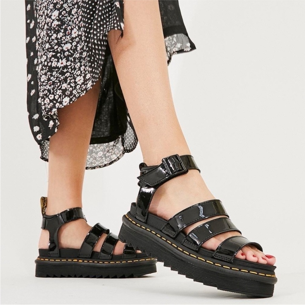 Dr. Martens Blair patent leather sandals size 9 - Picture 2 of 15
